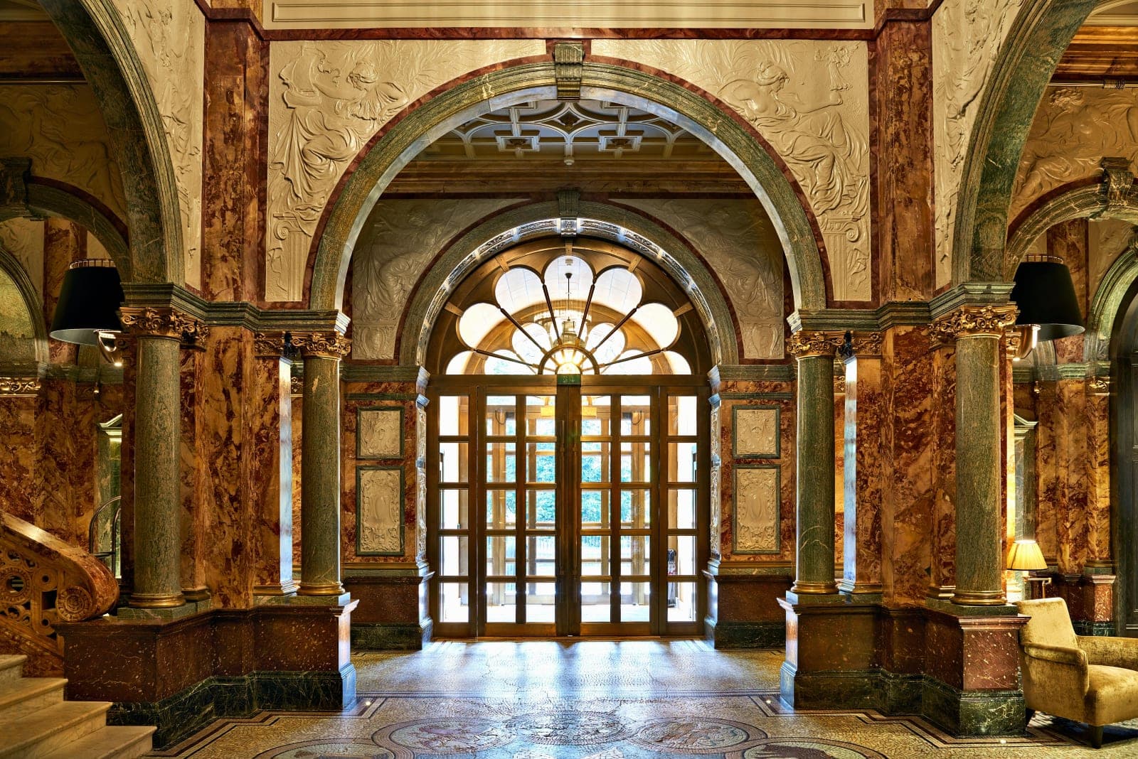 Kimpton Fitzroy London by IHG: Entrance