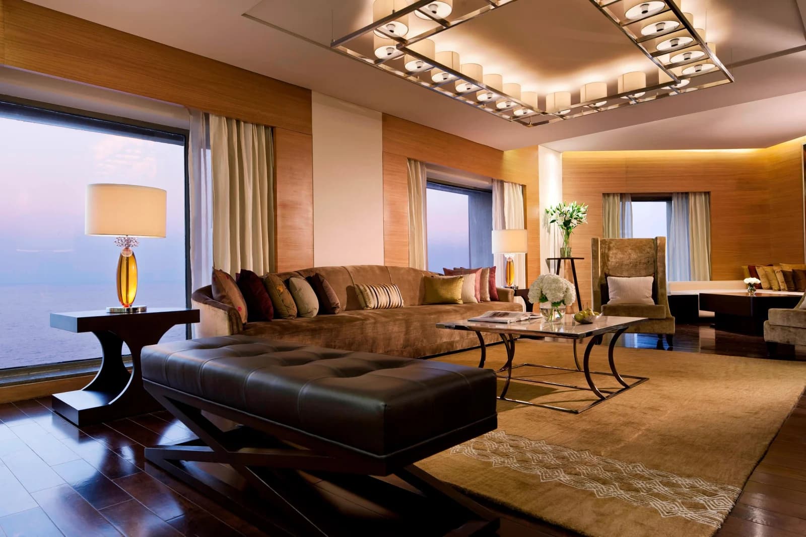 JW Marriott Mumbai Juhu: Presidential Suite - Living Area
