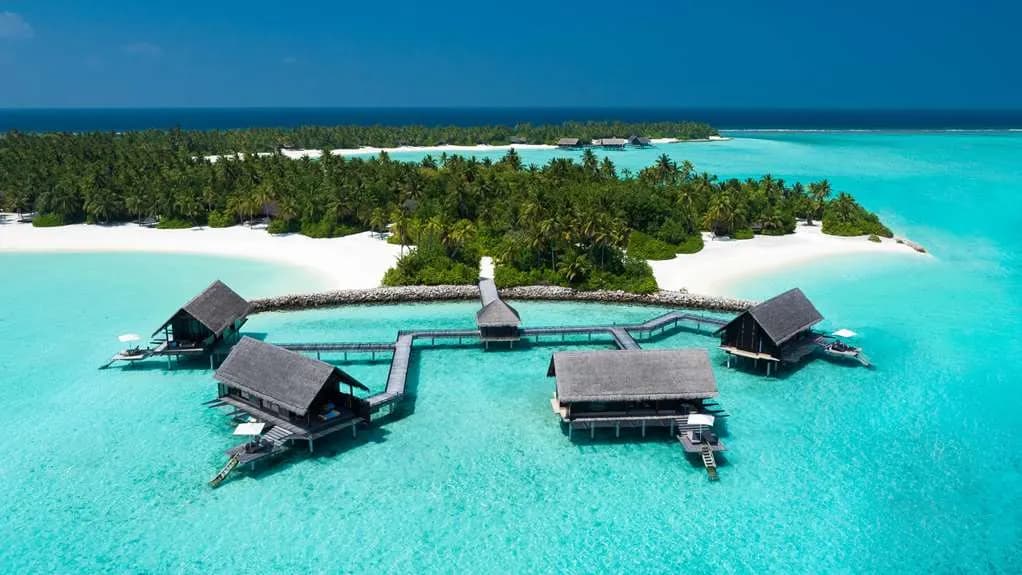 One&Only Reethi Rah: Guest Room On Site Outdoor/Exterior View from room Panorama (extra wide)