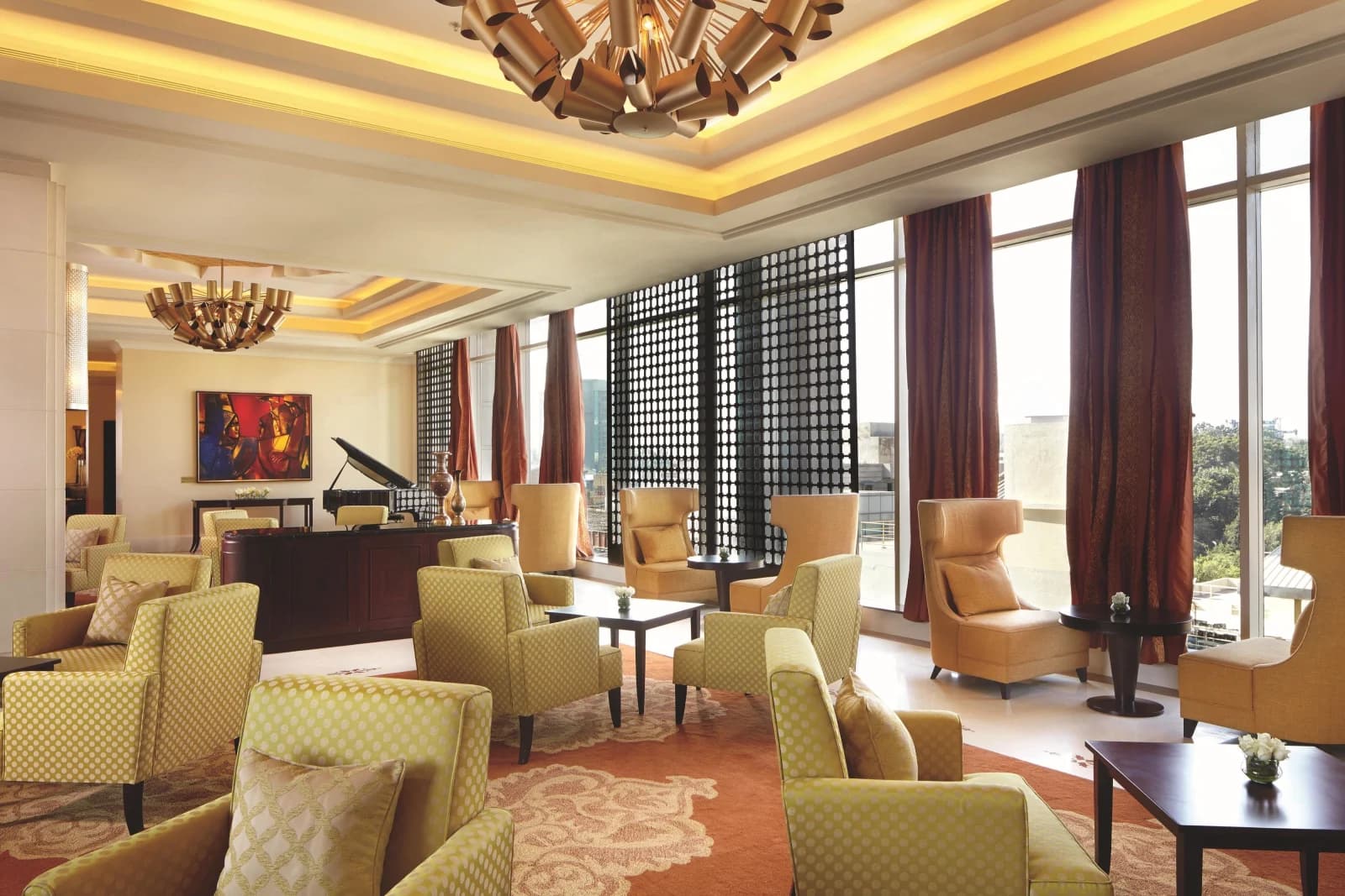 The Ritz-Carlton, Bangalore: The Lobby Lounge