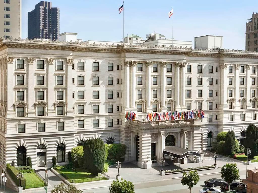 Fairmont San Francisco: On Site Outdoor/Exterior Exterior View of Building