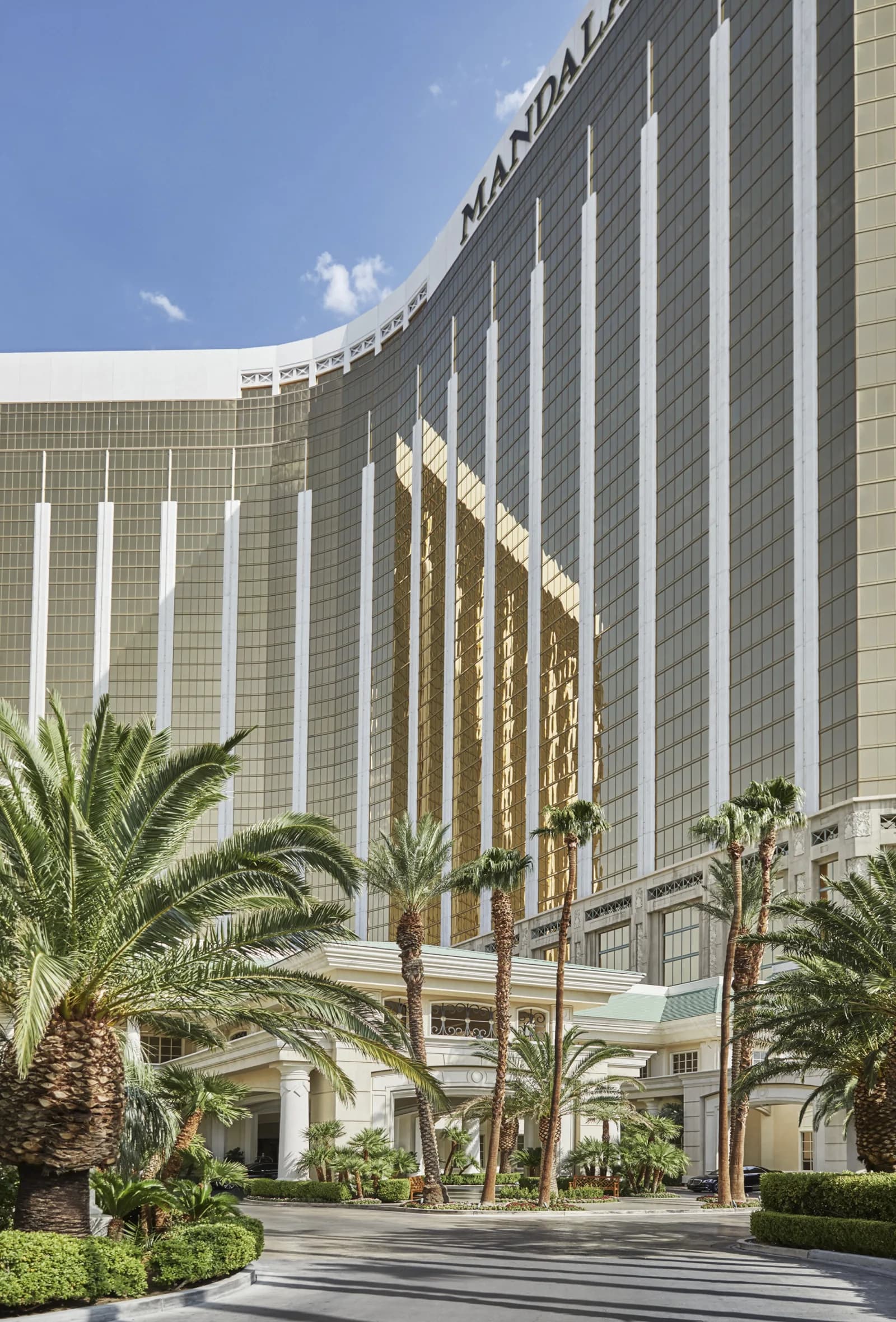 Four Seasons Hotel Las Vegas: Four Seasons Hotel Las Vegas Exterior